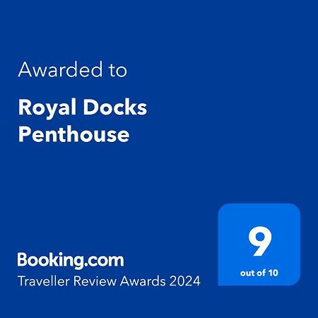 Royal Docks Penthouse Apartment London Bagian luar foto